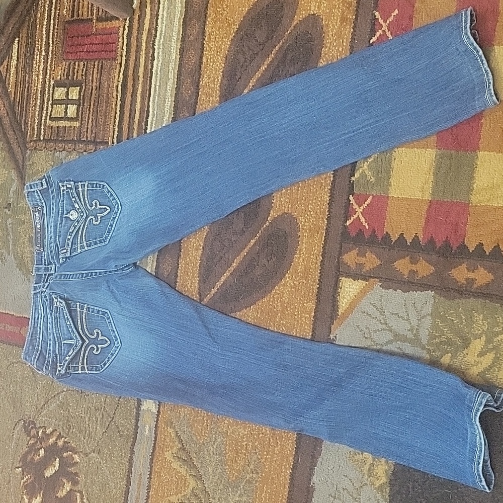 Women rock revival jeans